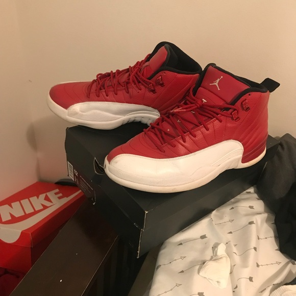 Jordan 12 - Picture 1 of 1